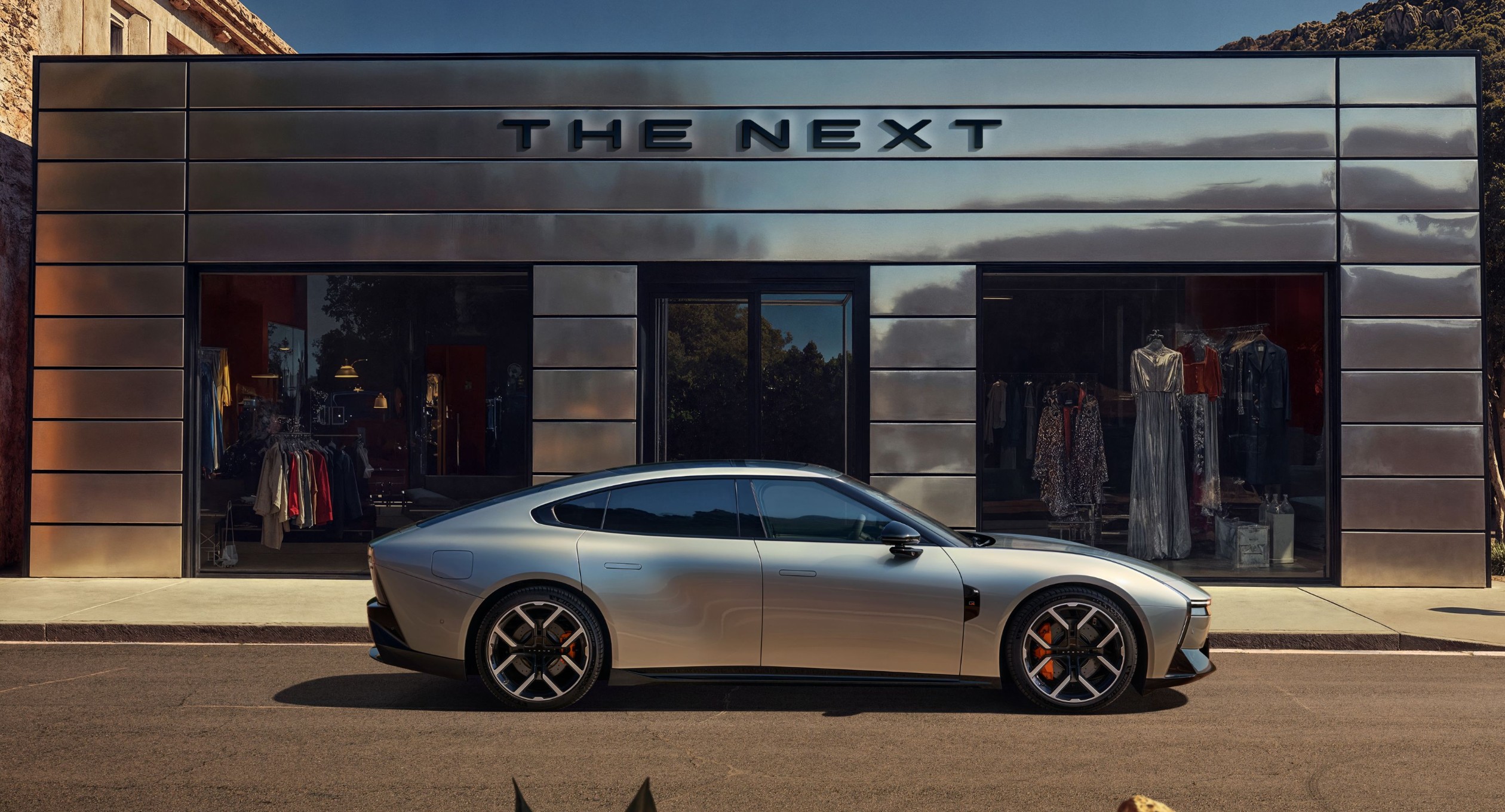XPENG New P7 frameless doors and frameless door mirrors