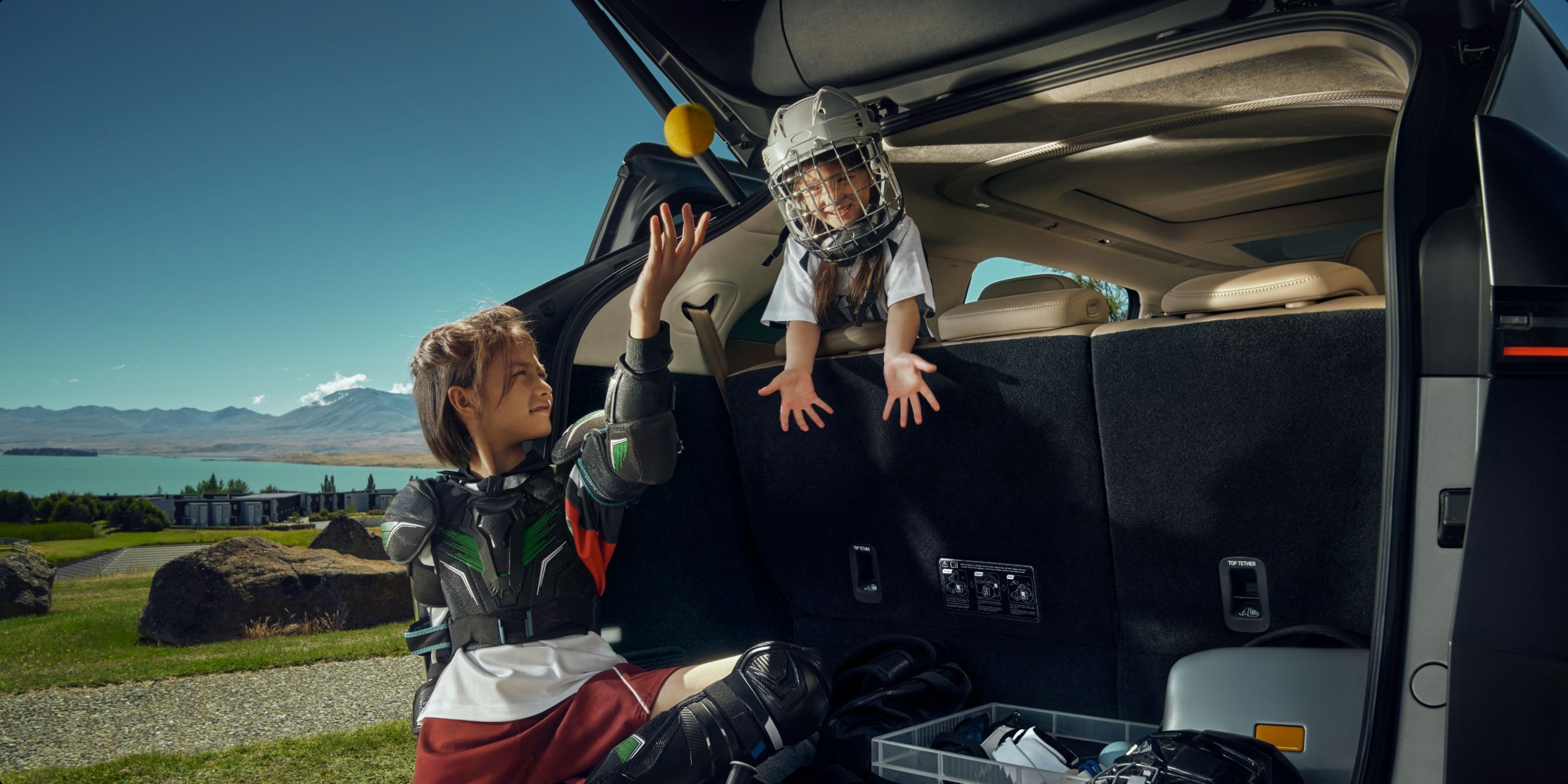 XPENG X9 boot loaded with sports kit while all seven seats are in use